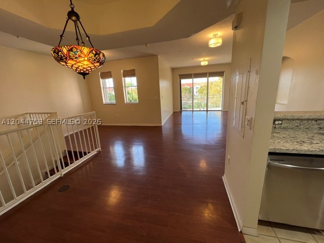 THE COURTS AT DORAL ISLES - Residential Lease