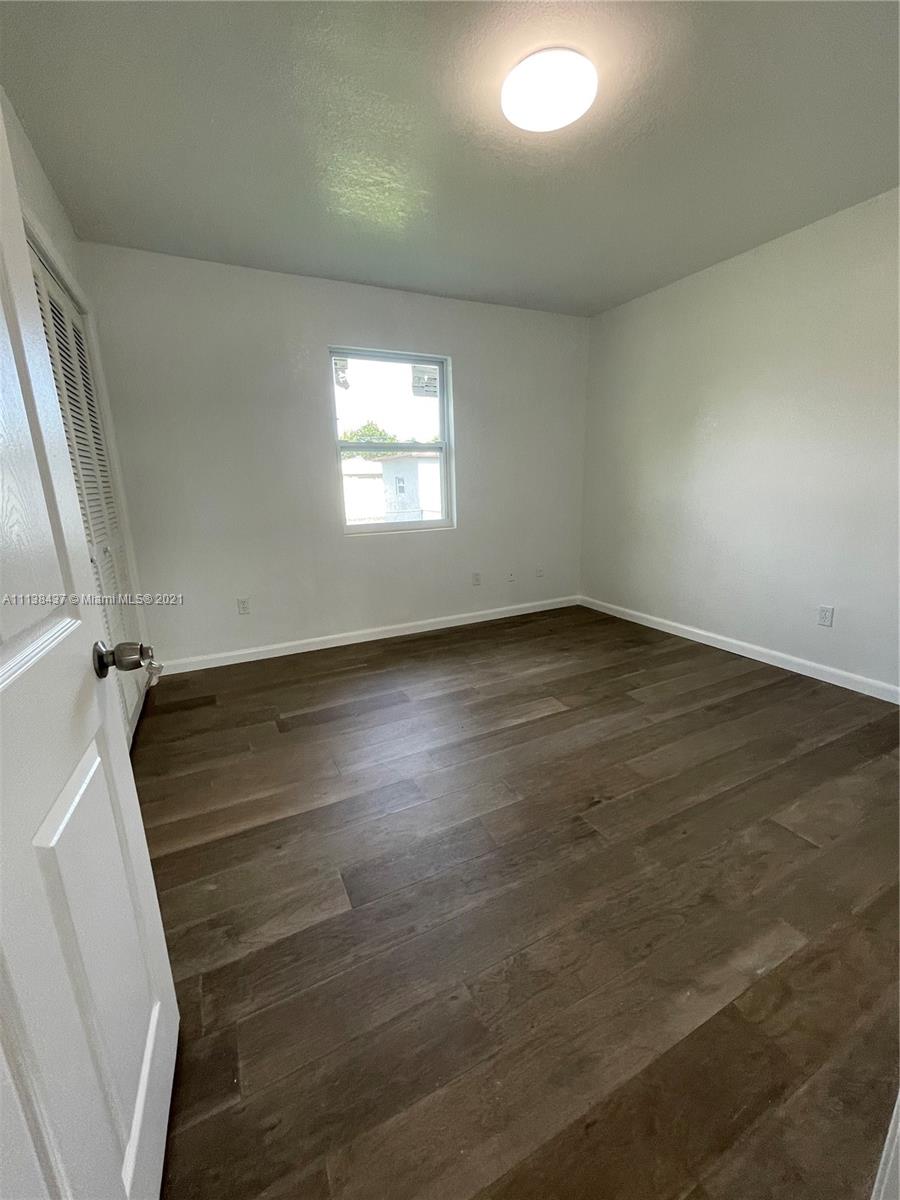 NORTH HOLLYWOOD - Residential Lease