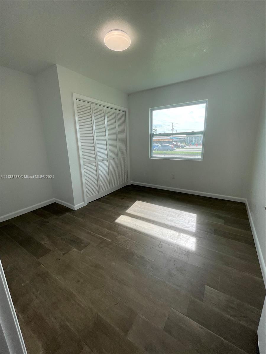 NORTH HOLLYWOOD - Residential Lease