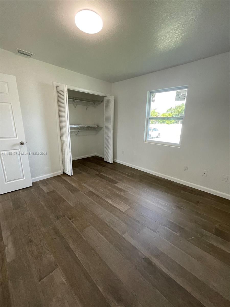 NORTH HOLLYWOOD - Residential Lease
