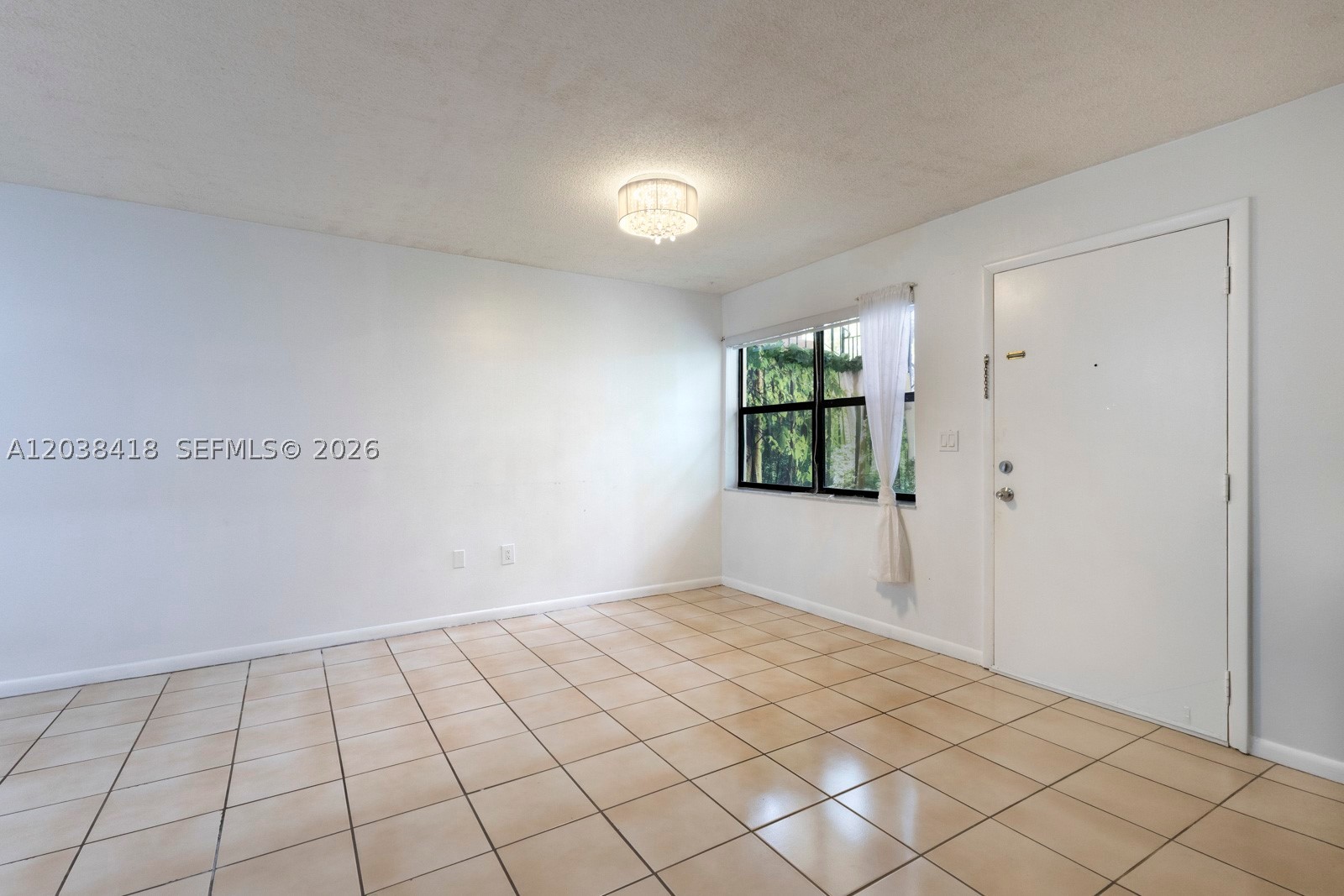 MILLER VILLAS CONDO - Residential