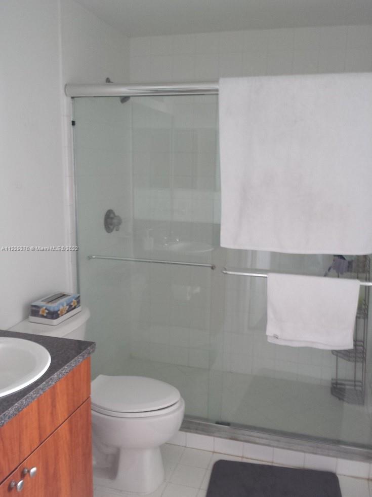 PARKVIEW AT BRICKELL COND - Residential Lease