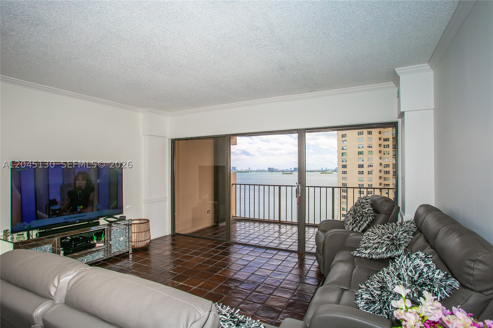 CRICKET CLUB CONDO - Residential Lease