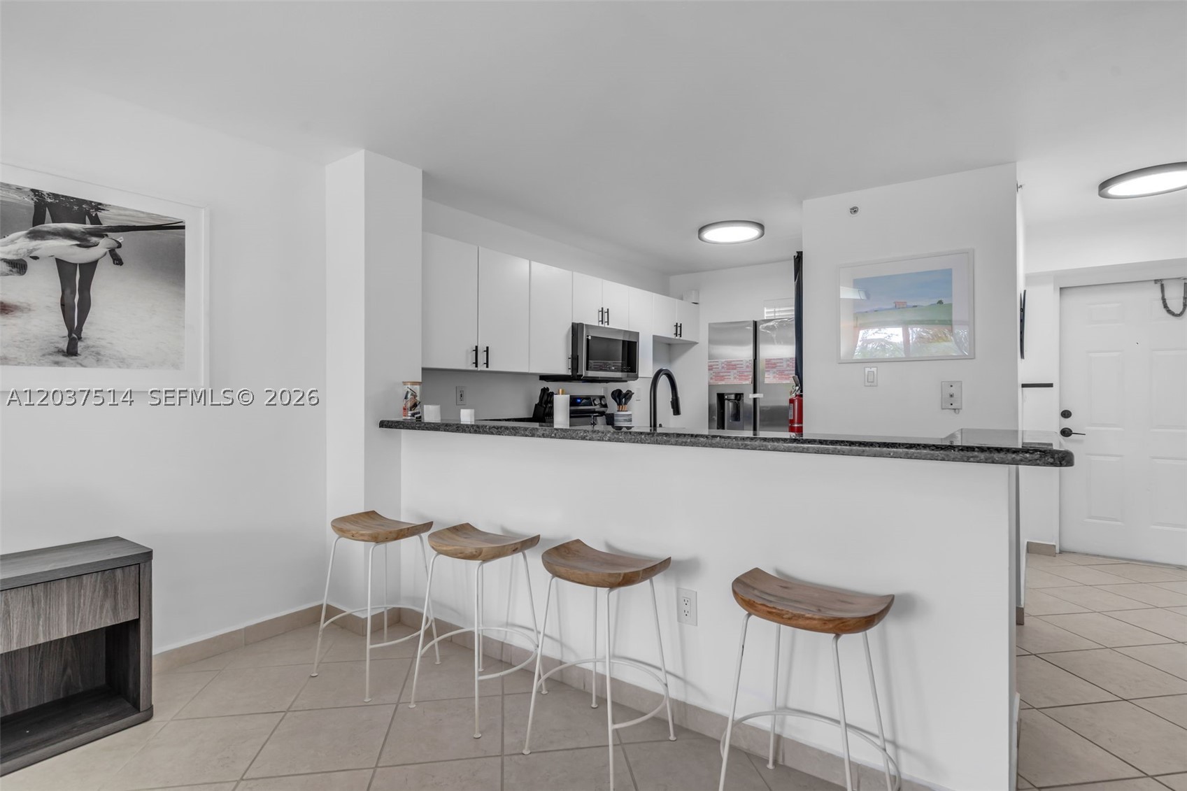THE SAILS CONDO - Residential Lease