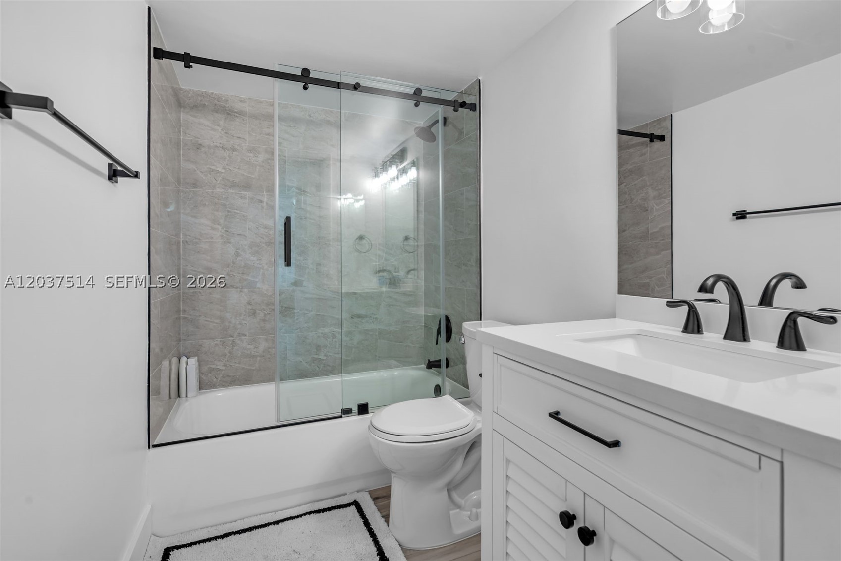 THE SAILS CONDO - Residential Lease