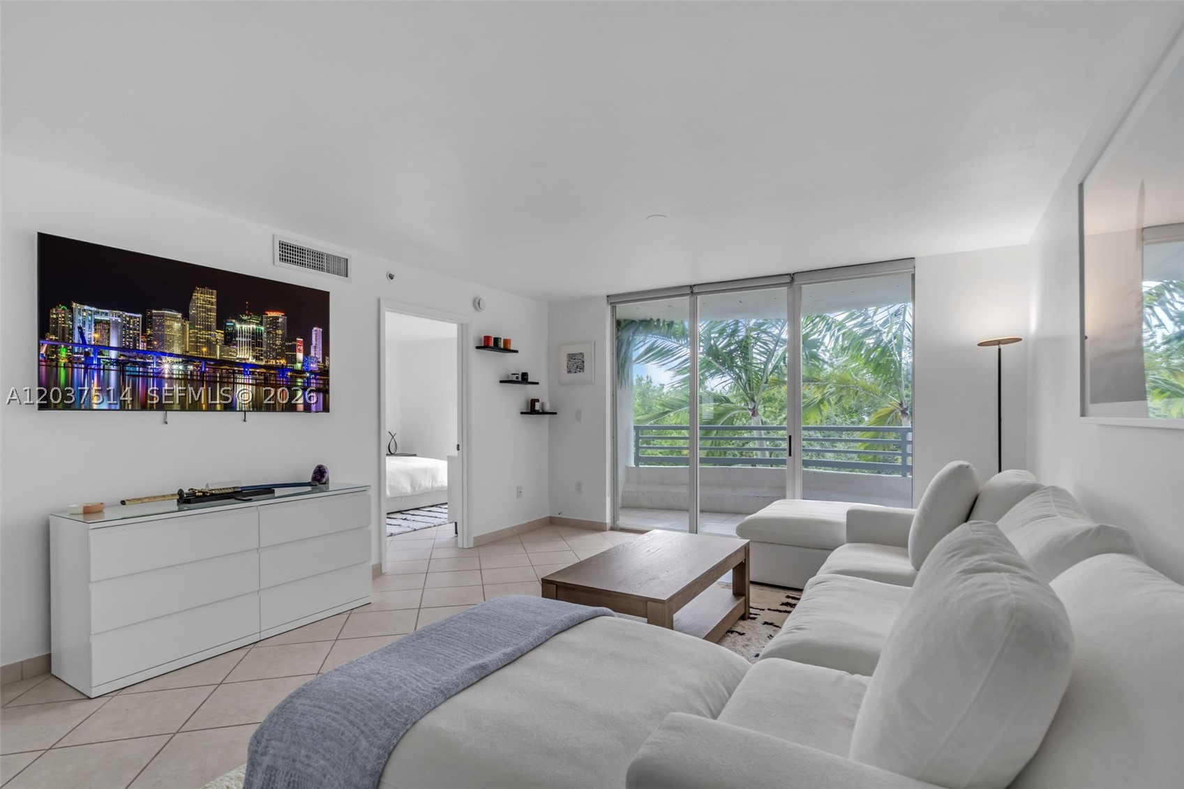 THE SAILS CONDO - Residential Lease