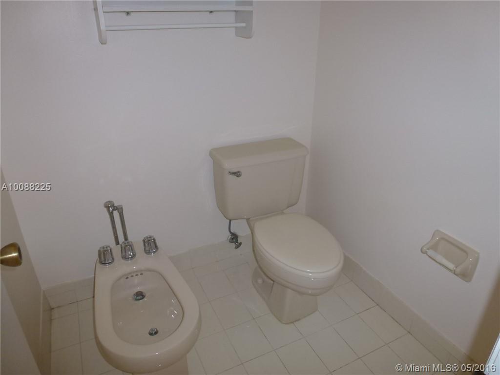Highlands At Kendall - Residential Lease