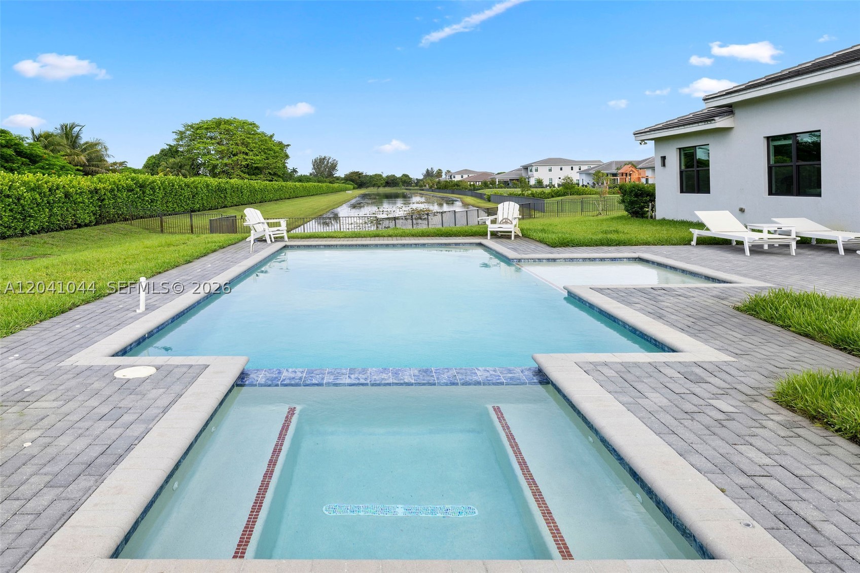 MILLCREEK RANCHES - Residential