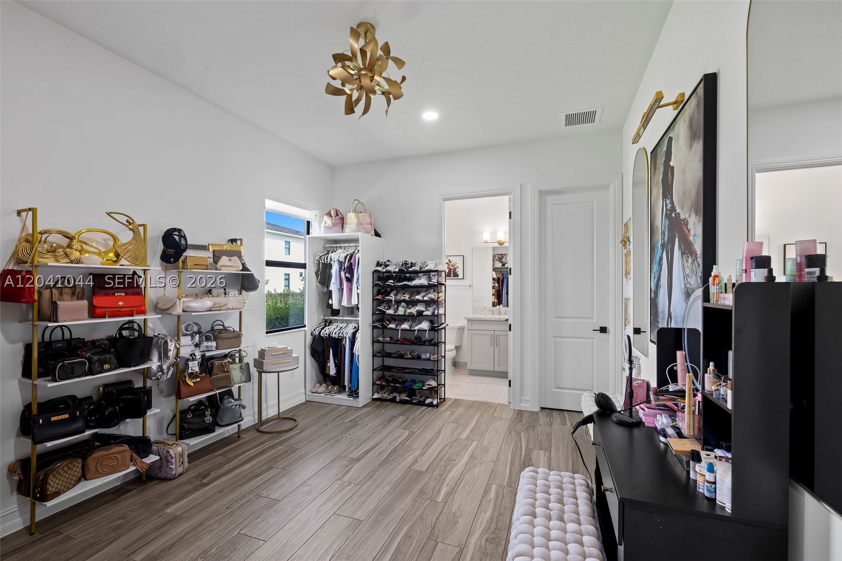 MILLCREEK RANCHES - Residential