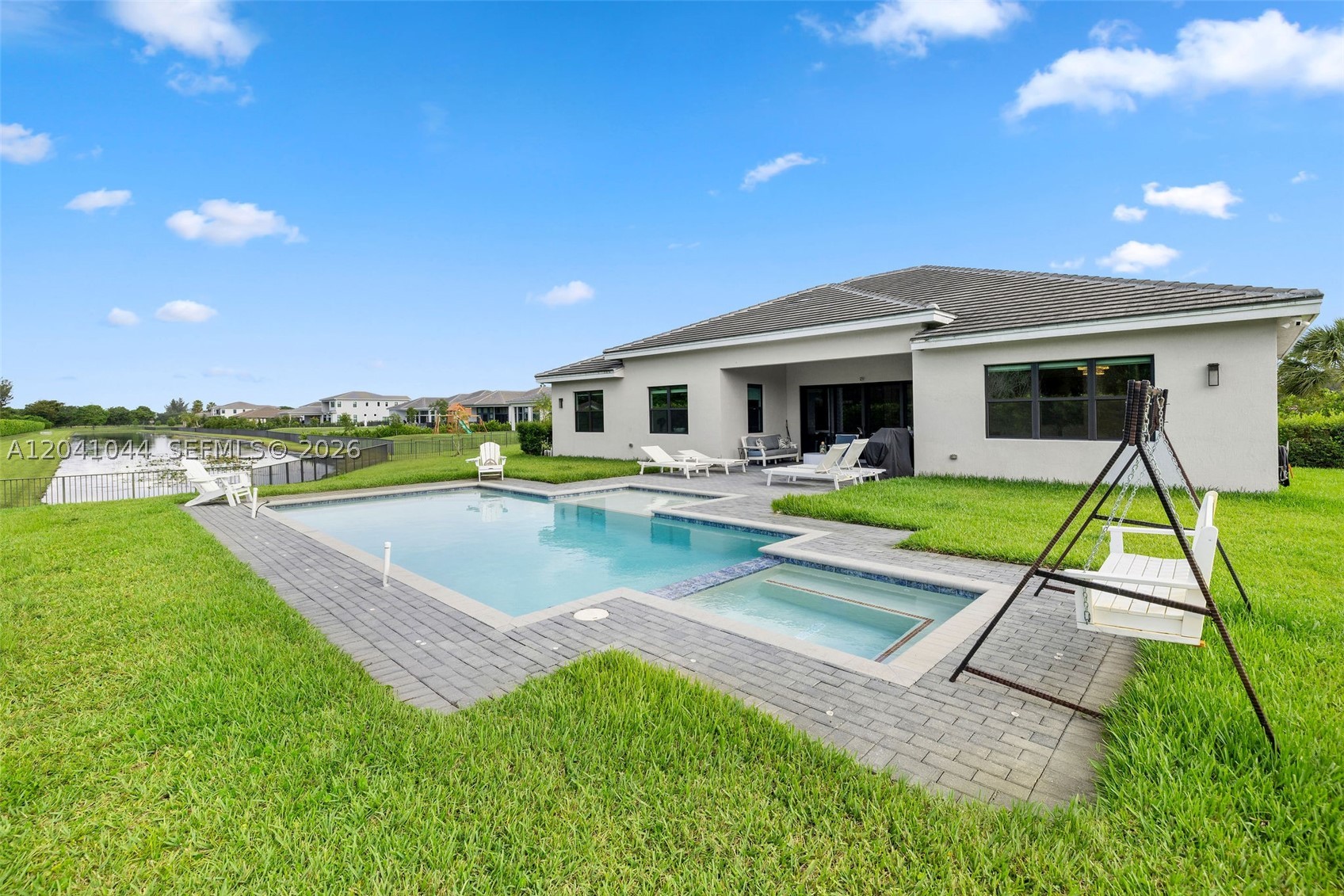 MILLCREEK RANCHES - Residential