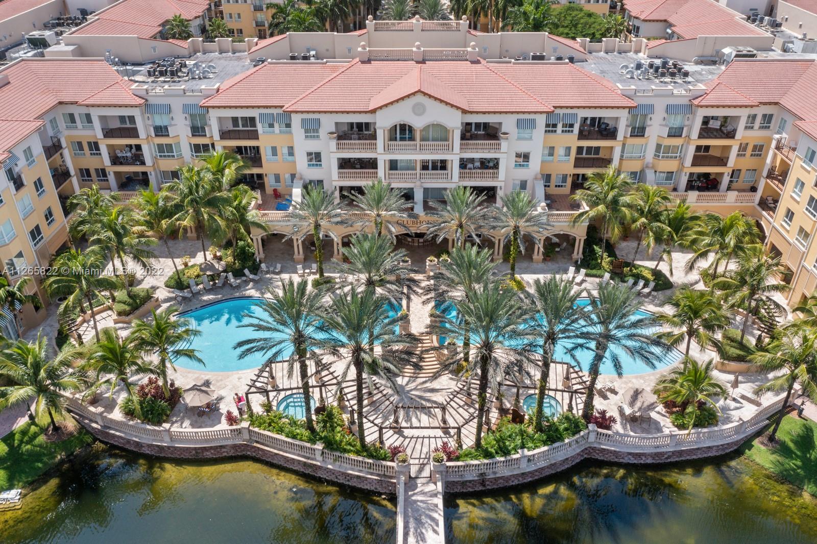 1 BED & 1 BATH APARTMENT IN THE GORGEOUS COMPLEX OF THE PALMS AT WESTON, 55+ COMMUNITY UNIT IS LOCATED AT THE CLUB HOUSE WHERE ALL AMENITIES ARE LOCATED! HEATED POOL, GYM, GAME ROOM, LIBRARY.