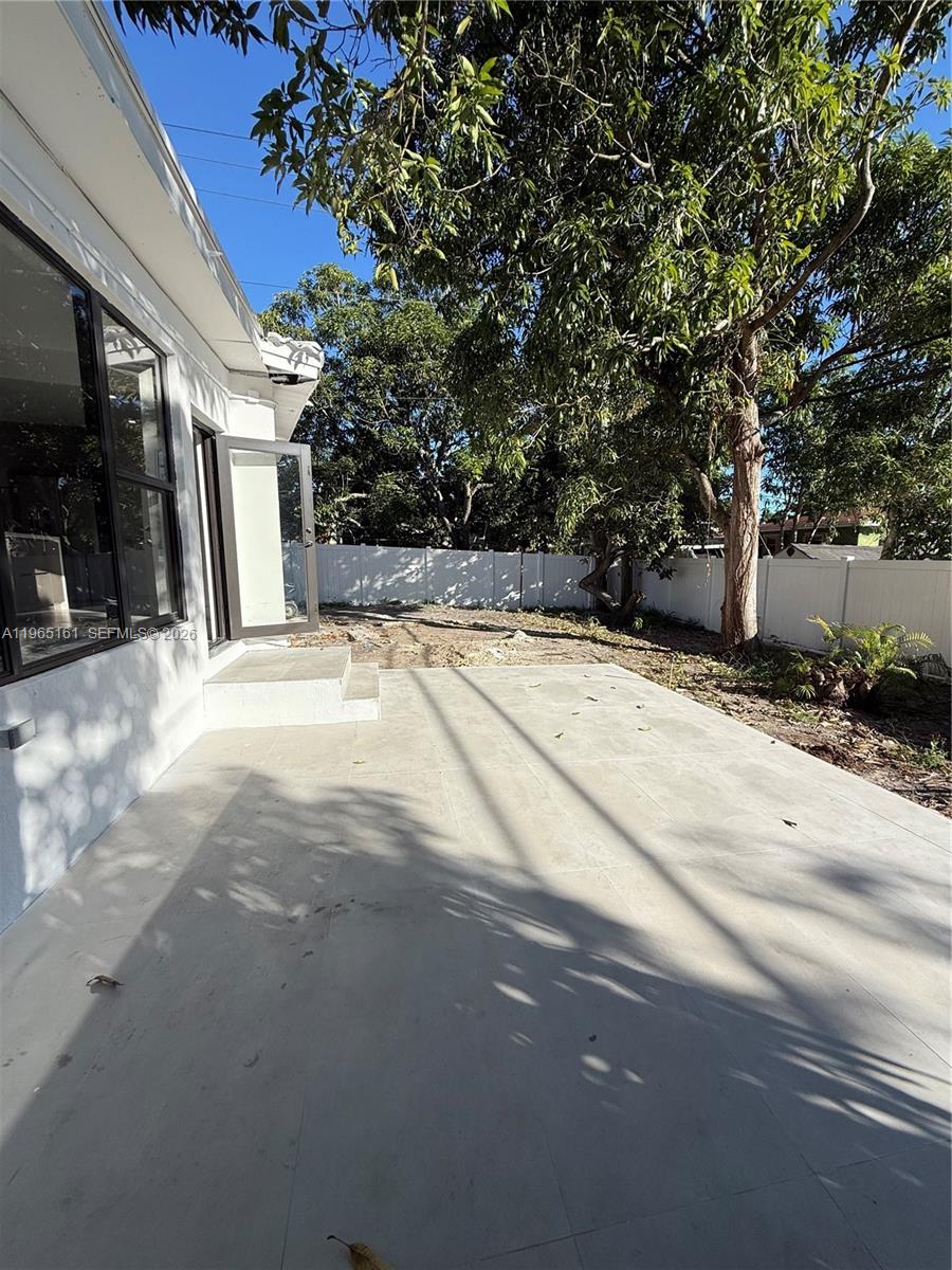 BREEZESWEPT ESTATES 1ST A - Residential