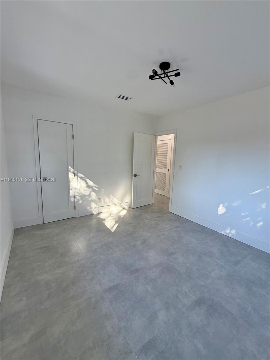 BREEZESWEPT ESTATES 1ST A - Residential
