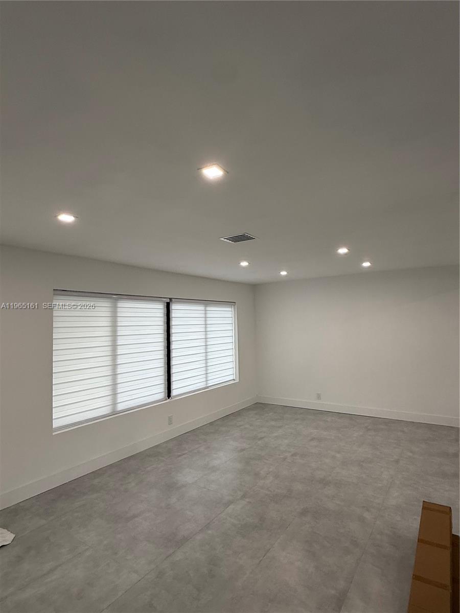 BREEZESWEPT ESTATES 1ST A - Residential
