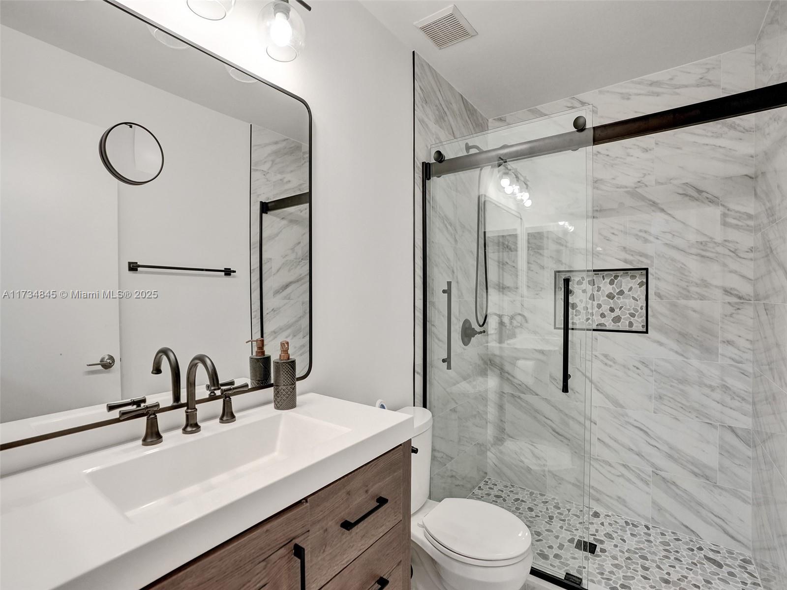WAVERLY HUNDRED - Residential Lease