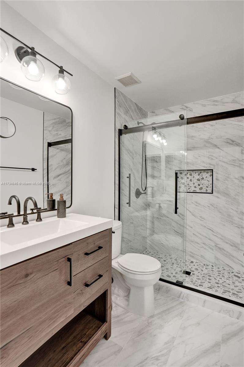 WAVERLY HUNDRED - Residential Lease