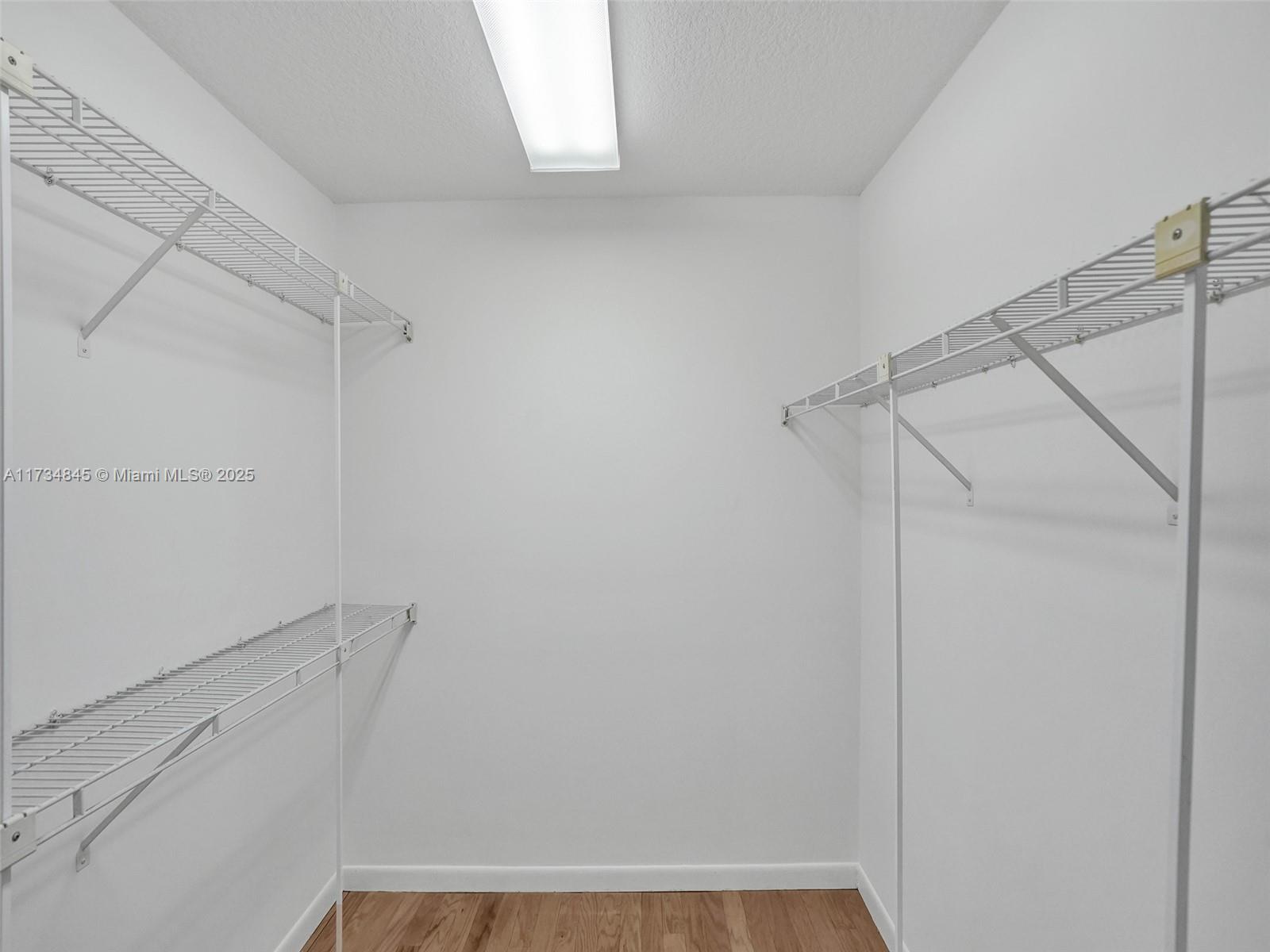 WAVERLY HUNDRED - Residential Lease