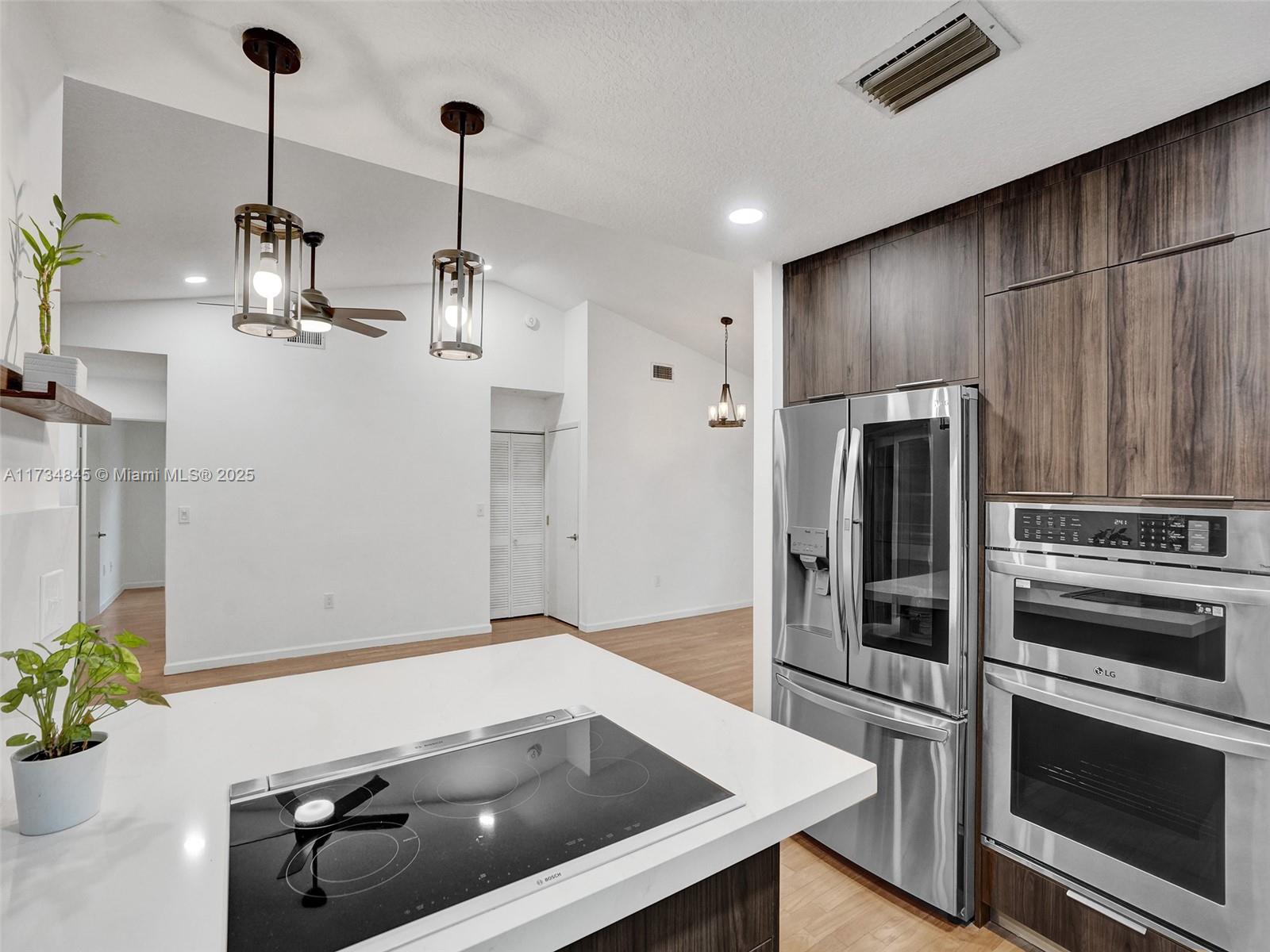WAVERLY HUNDRED - Residential Lease