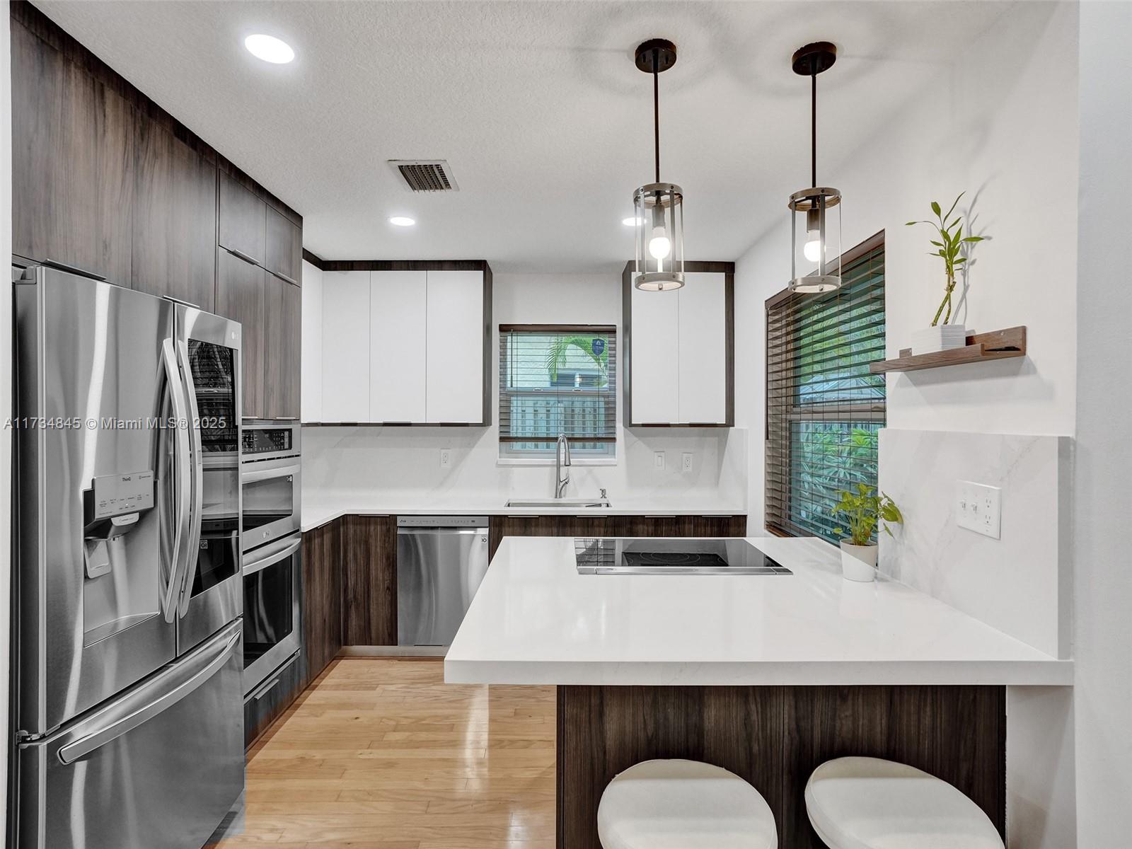 WAVERLY HUNDRED - Residential Lease