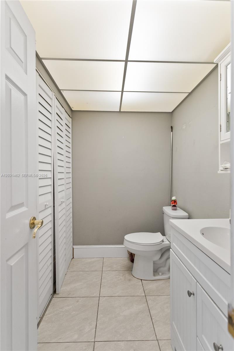 PEMBROKE LAKES SECTION SE - Residential