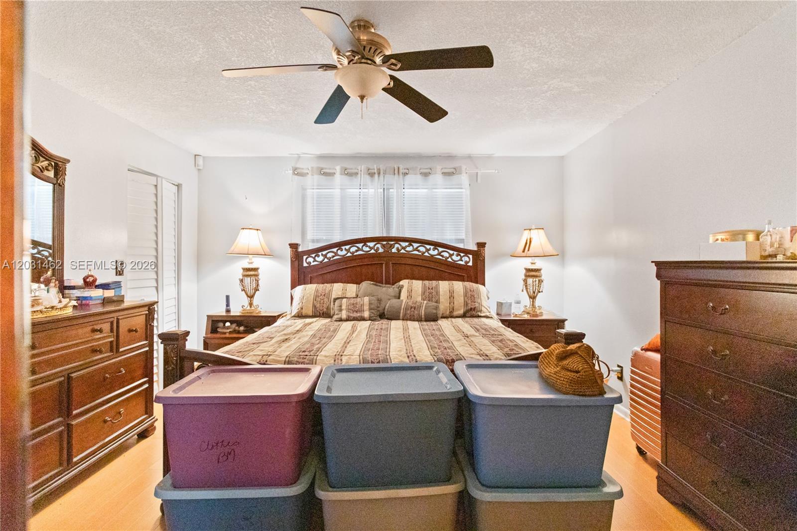 PEMBROKE LAKES SECTION SE - Residential