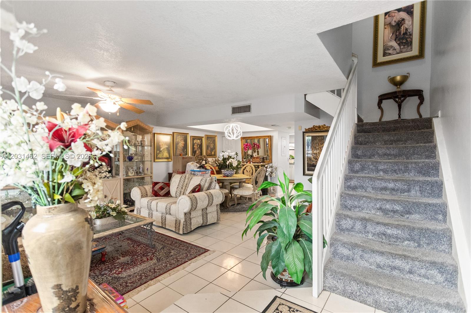 PEMBROKE LAKES SECTION SE - Residential