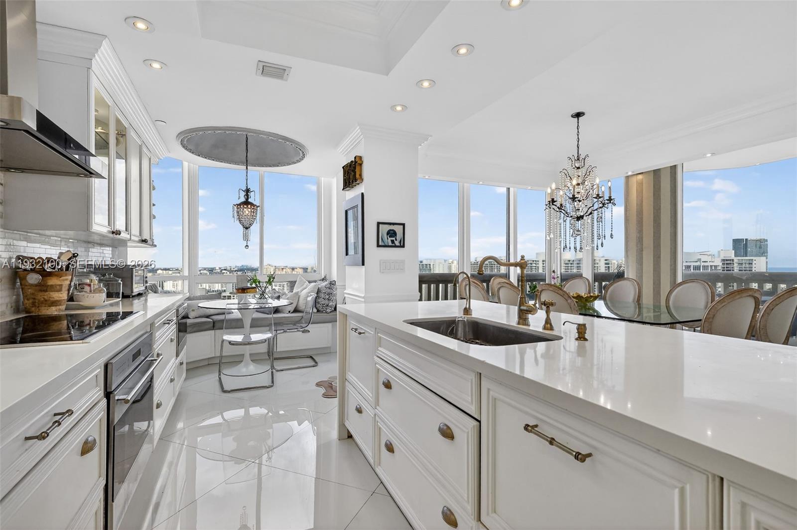 1000 ISL BLVD WILLIAMS IS - Residential