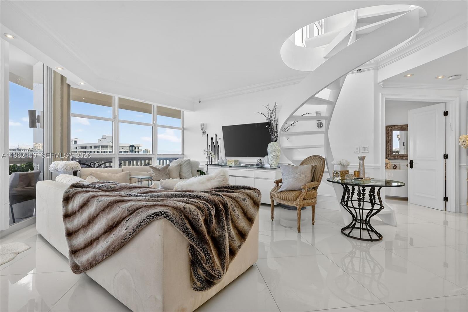 1000 ISL BLVD WILLIAMS IS - Residential