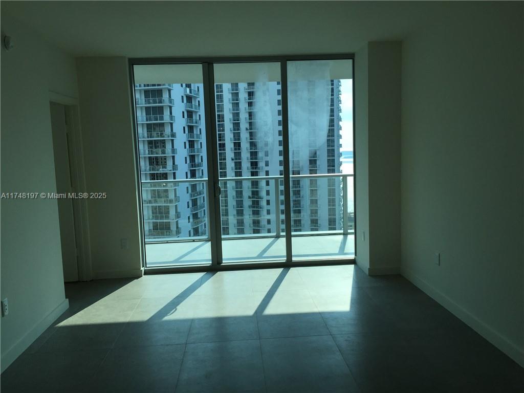 1100 MILLECENTO RESIDENCE - Residential Lease