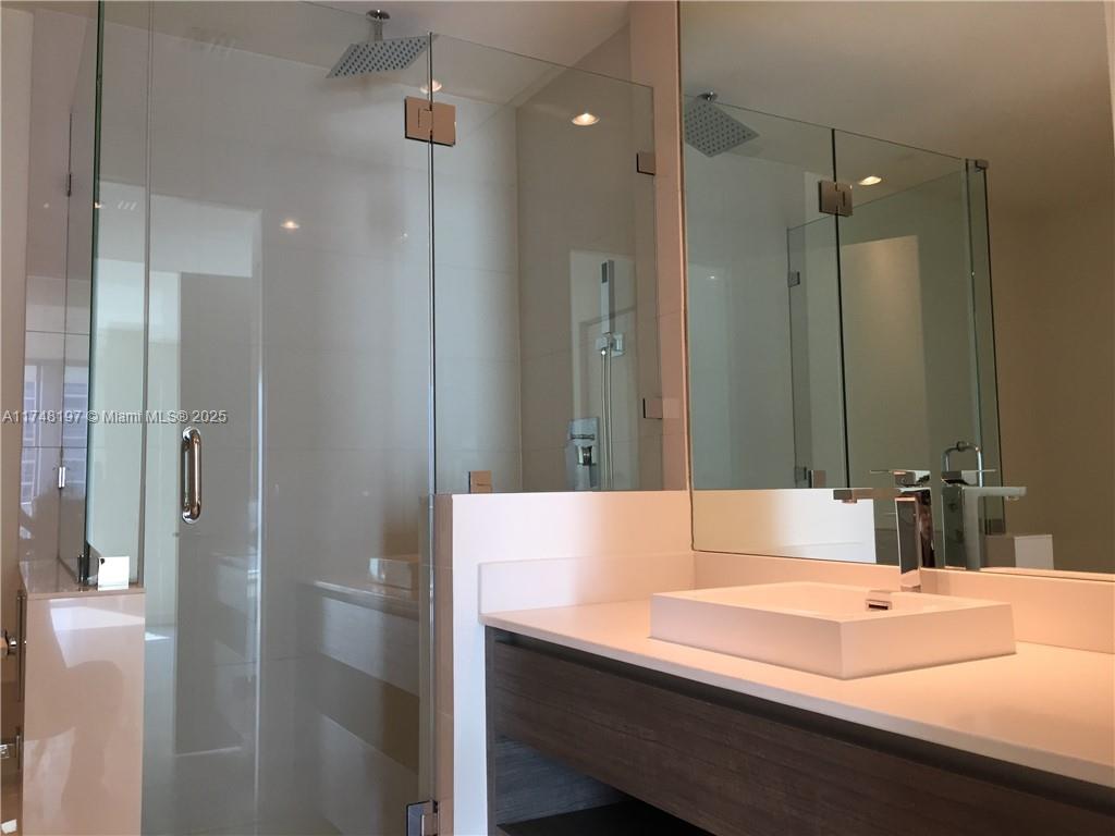 1100 MILLECENTO RESIDENCE - Residential Lease