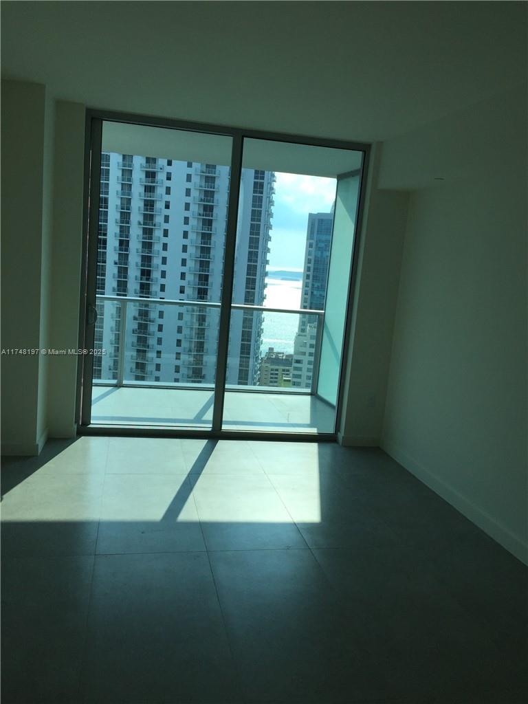 1100 MILLECENTO RESIDENCE - Residential Lease