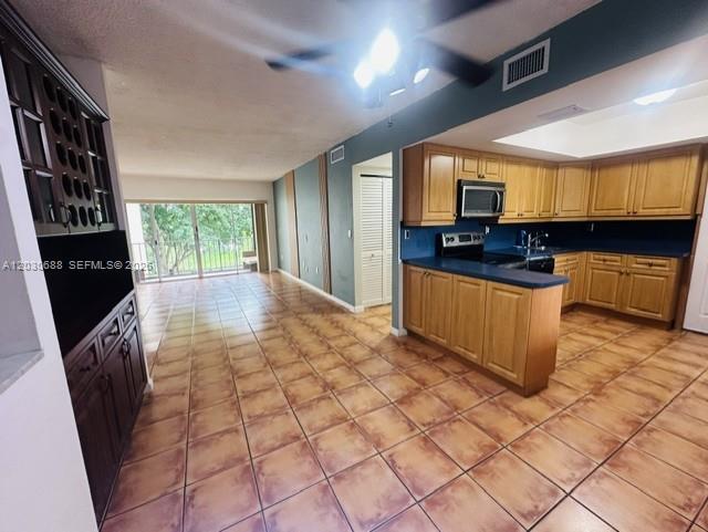 FERNWOODS CONDO NO 1 - Residential