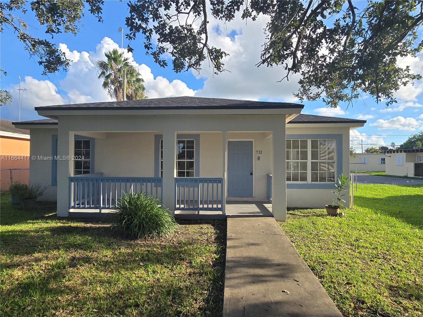 CENTRAL COMML HOMESTEAD - Residential Lease