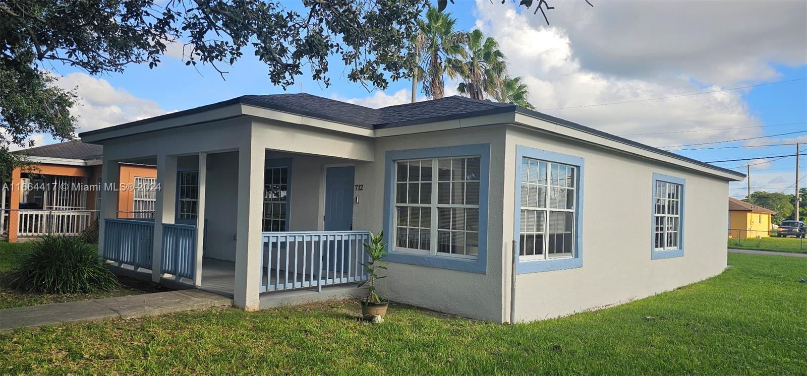 CENTRAL COMML HOMESTEAD - Residential Lease