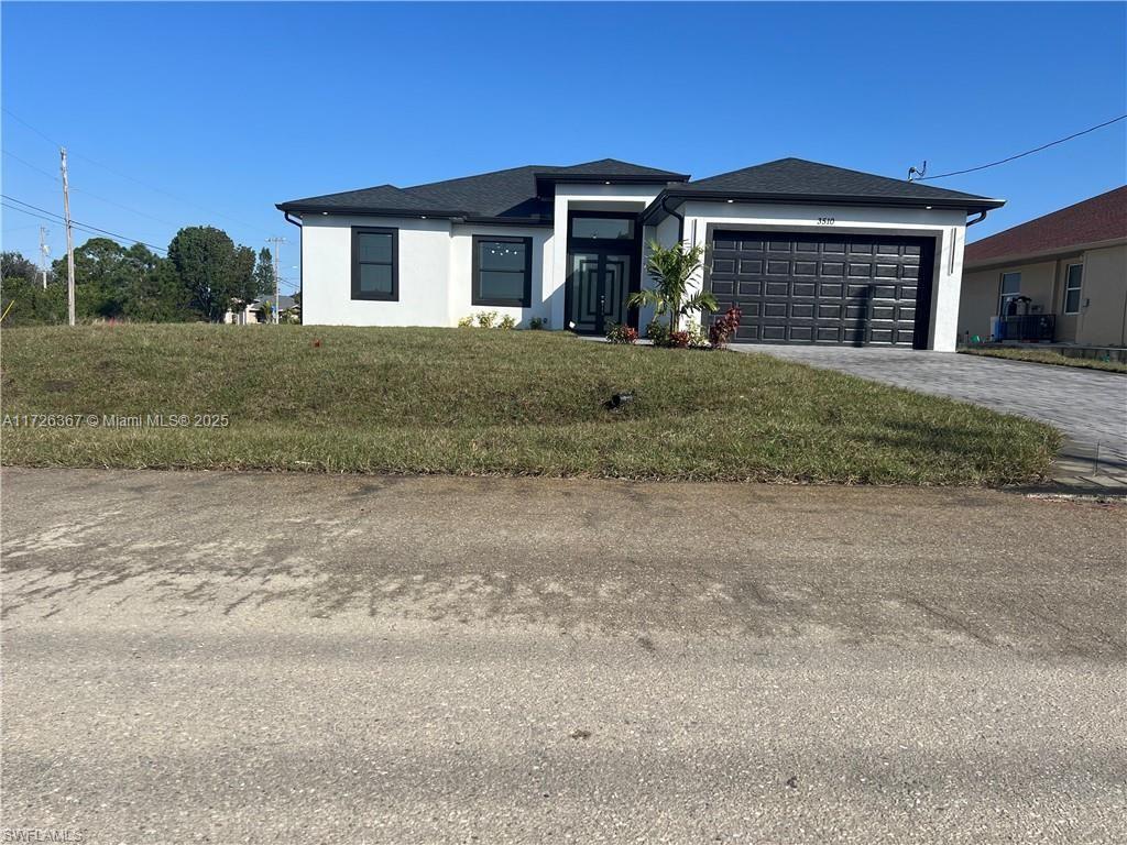 $10,000 CREDIT FOR BUYER CLOSING COST!! MOTIVATED SELLER!!Modern New Construction Home! This stunning property offers 3 bedrooms, a versatile den, and 2 bathrooms, all situated on a spacious corner lot. Packed with premium. Located just a short 10-minute drive from SR-82 and accesses to the I-75, close to gas stations, grocery stores, and other conveniences. Step through the metal impact double-entry doors into an inviting open modern floor plan. The beautiful kitchen features a white quartz waterfall island, stainless steel appliances, a stylish range hood, and 42" custom wood cabinetry with crown molding. High-end details like porcelain tile floors size 24"x48" throughout the home, creating a seamless and luxurious feel.