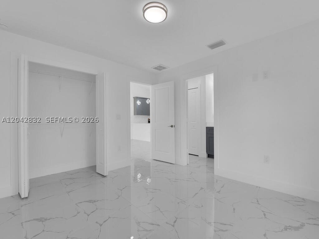 LEHIGH ESTATES - Residential Income