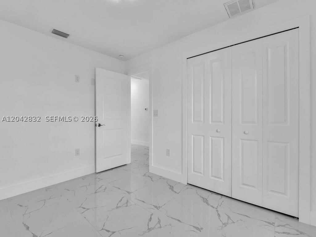 LEHIGH ESTATES - Residential Income