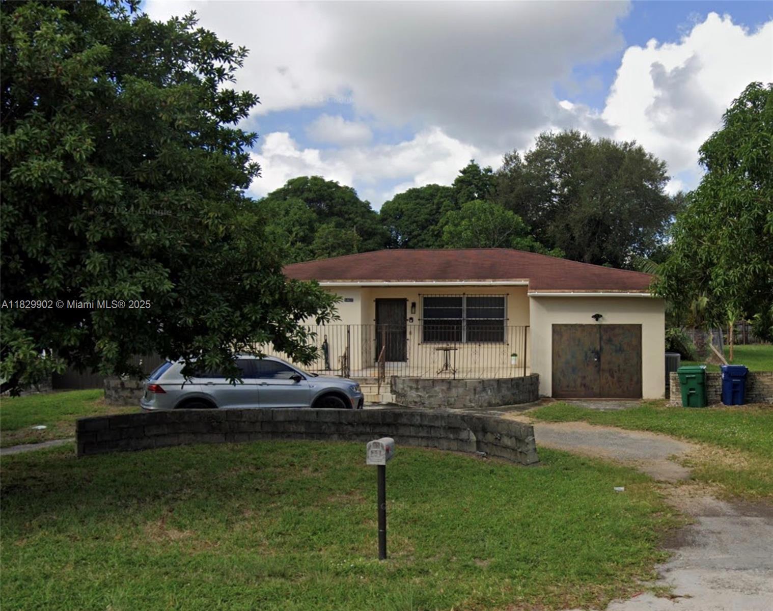 BISCAYNE GARDENS SEC E PA - Residential
