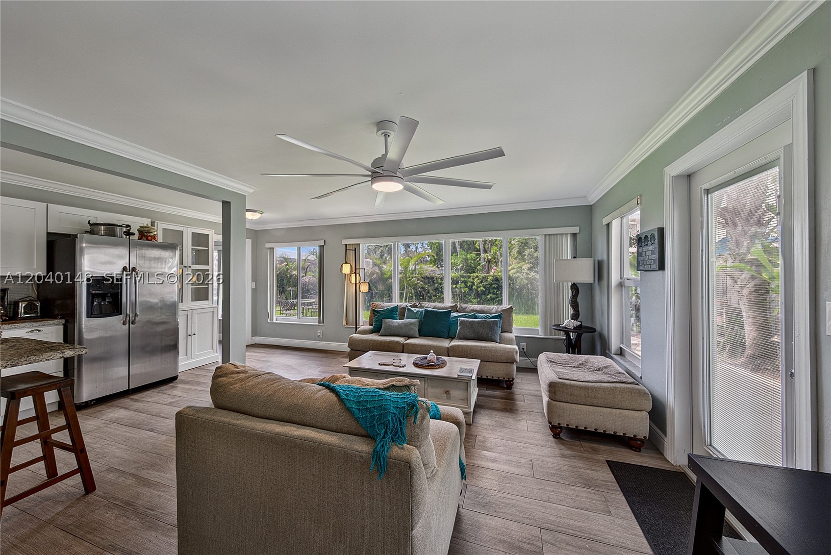 LAUDERDALE BY THE SEA - Residential Income