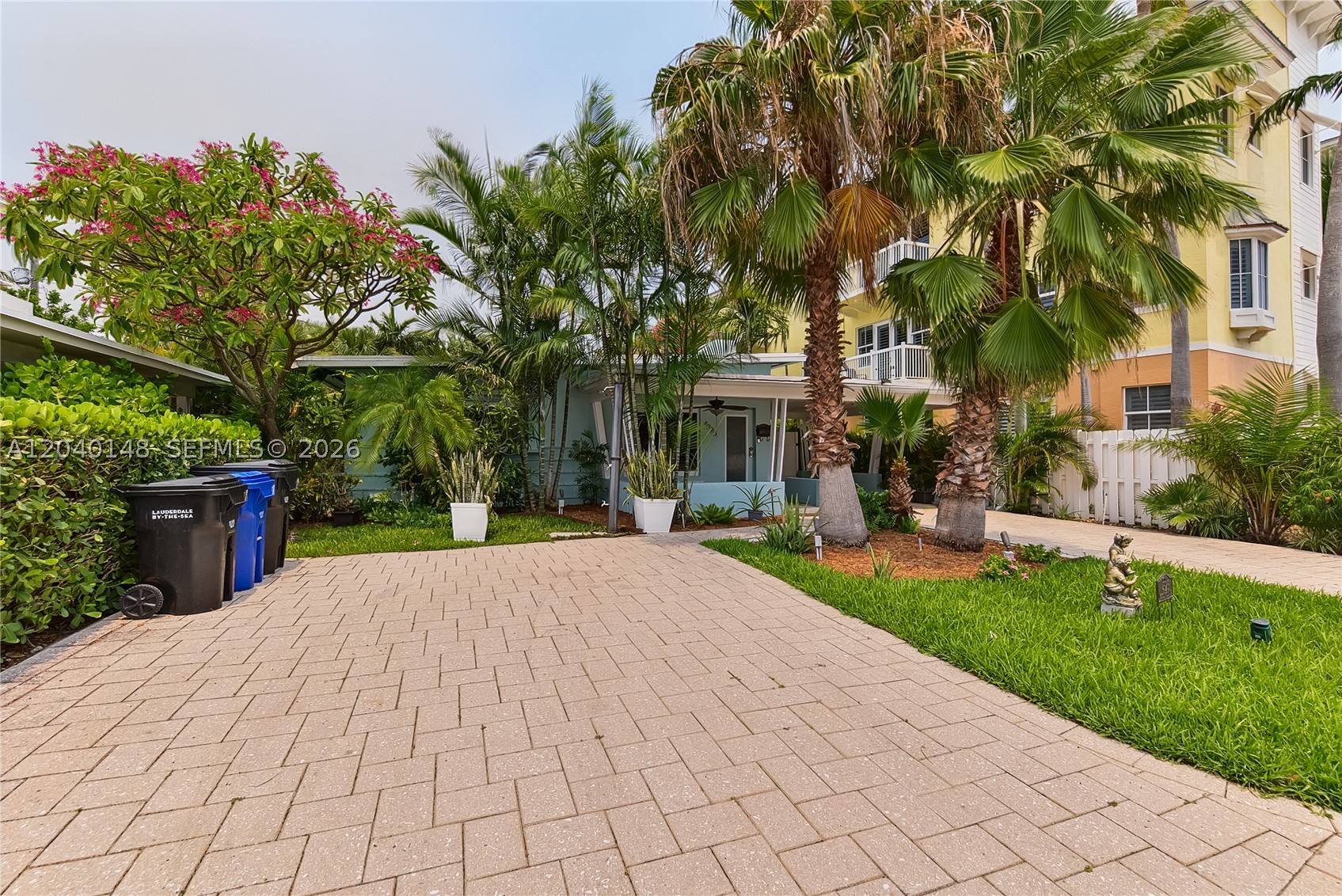 LAUDERDALE BY THE SEA - Residential Income