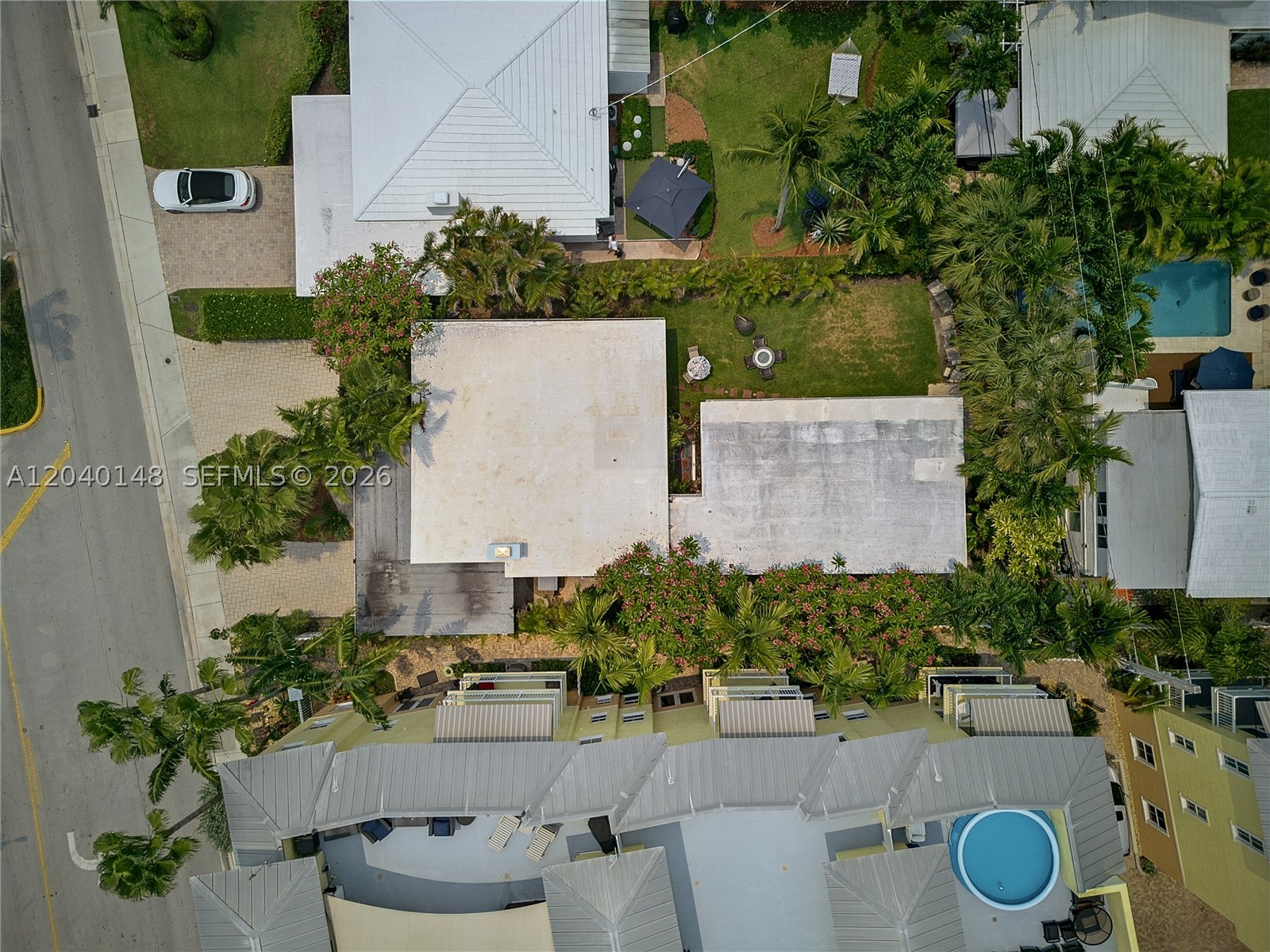 LAUDERDALE BY THE SEA - Residential Income