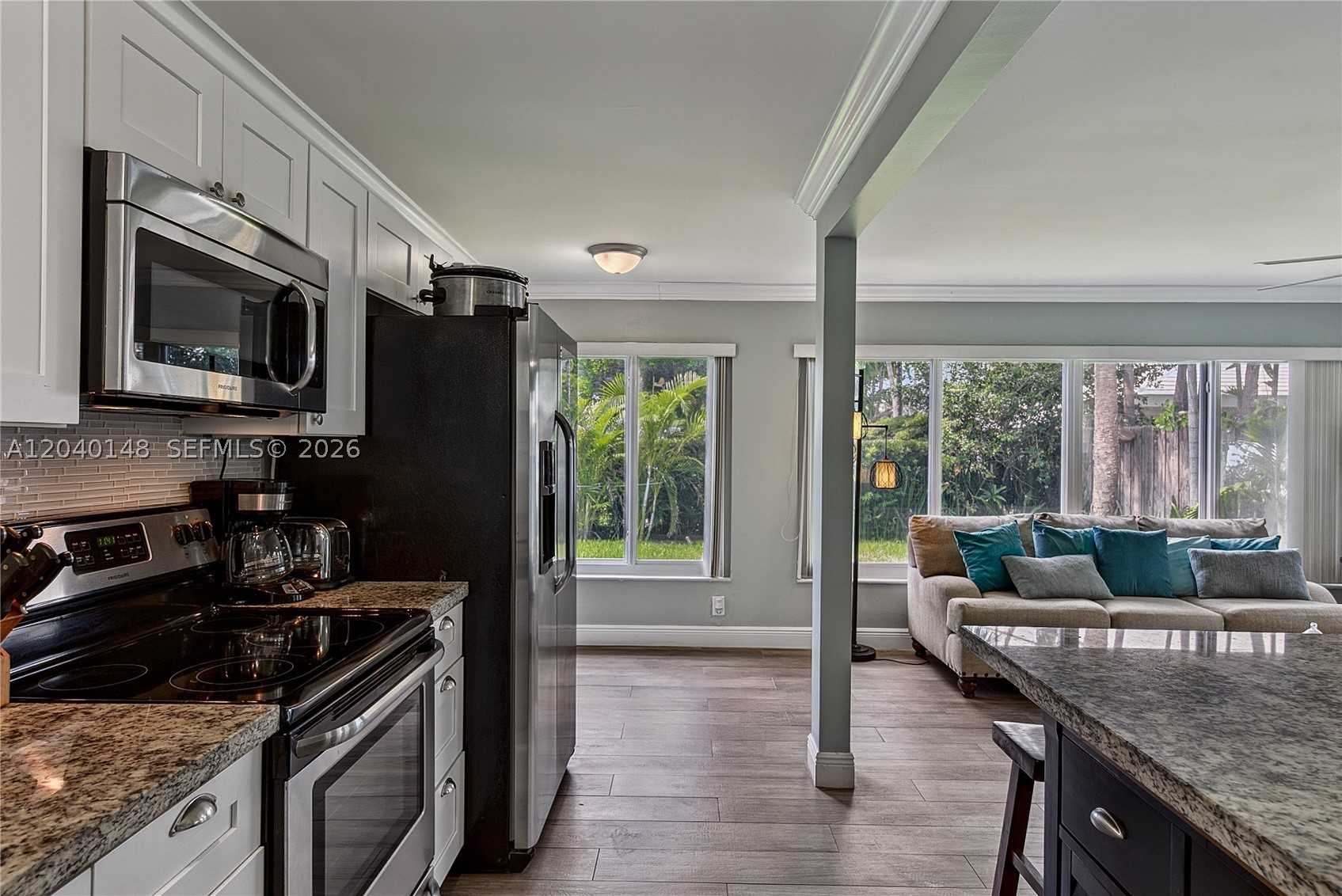 LAUDERDALE BY THE SEA - Residential Income