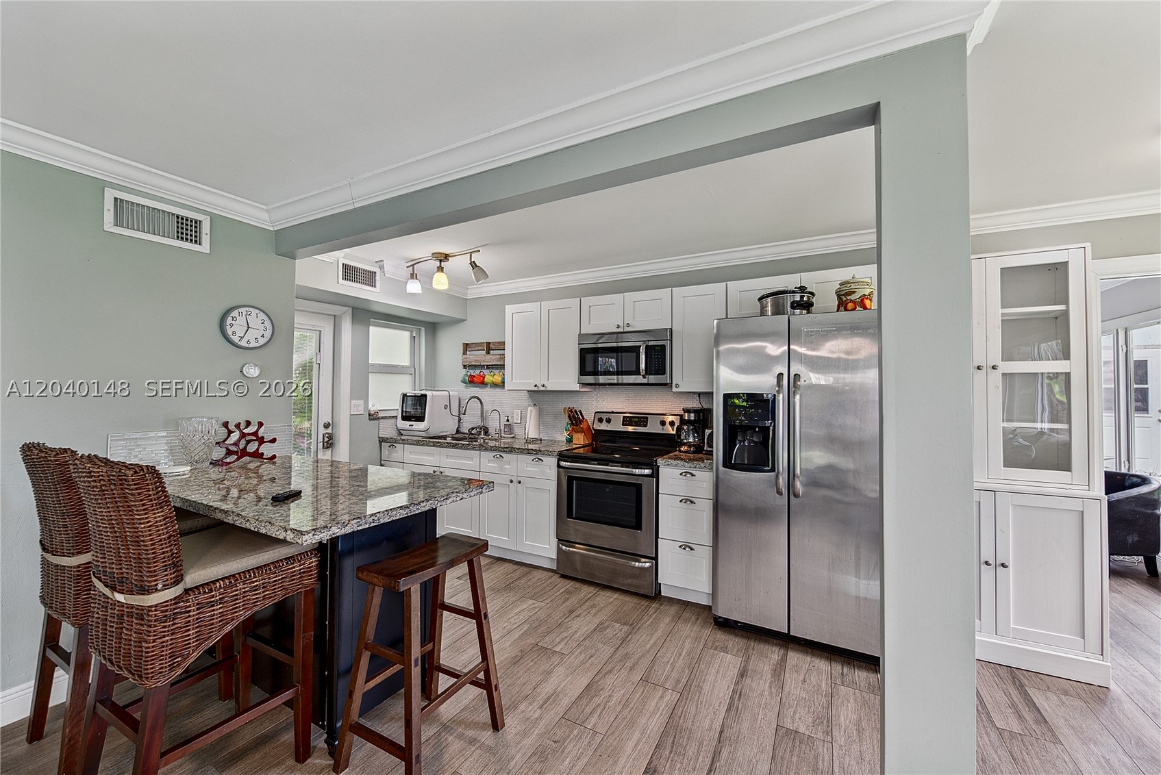 LAUDERDALE BY THE SEA - Residential Income