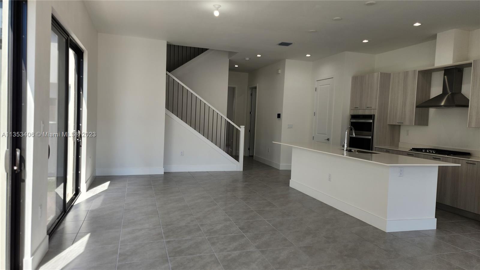 Brand new single family home at Canarias, Downtown Doral. Unit features 4 spacious bedrooms (one in the first floor), huge Den and 3 baths, car garage, and a side patio for entertaining. Open concept Kitchen has quartz countertops, gourmet kitchen island, high-end Cabinetry, stainless steel appliances. Impact glass!
Clubshouse, with pool, kids playarea, state of the art gym, game room and much more, walking distance to Downtown Doral and City Place. Community offers best in class amenities.
Great schools in the area and easy access to airports, shoppes, restaurants, sports, golf, gymnasium, South Command and Malls and manay other facilities.