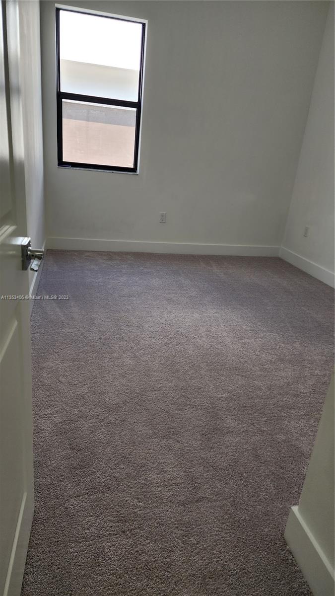 DOWNTOWN DORAL SOUTH PHAS - Residential Lease
