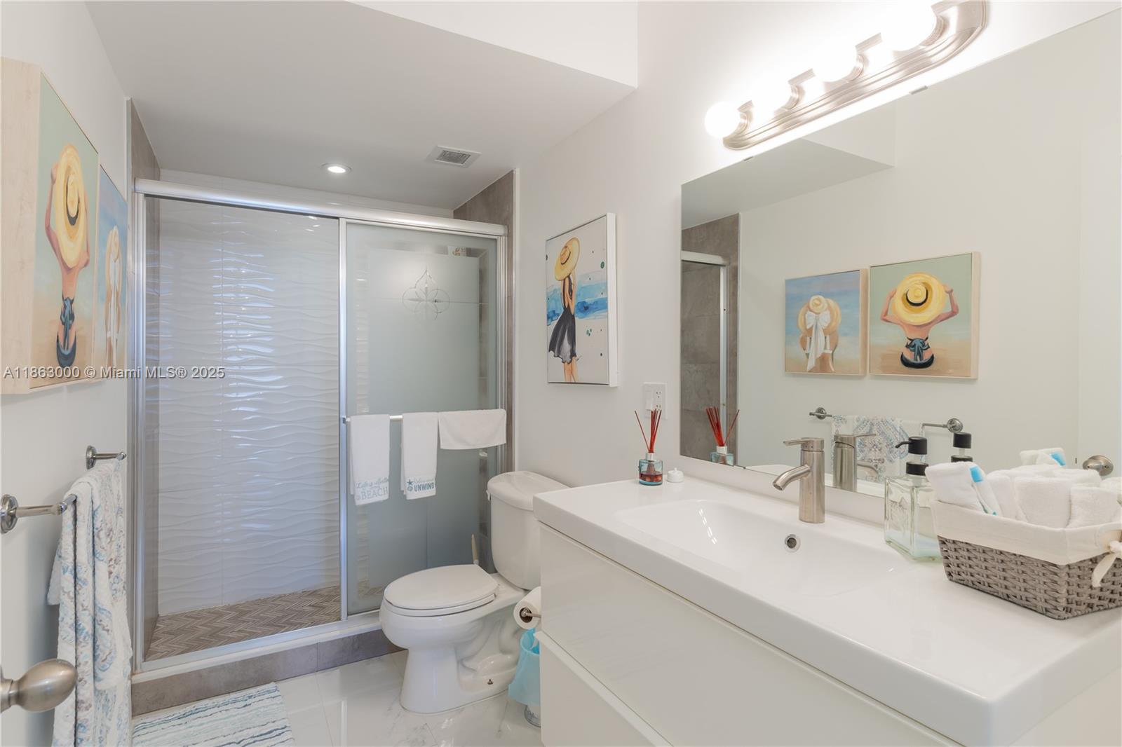 HEMISPHERES CONDO - Residential