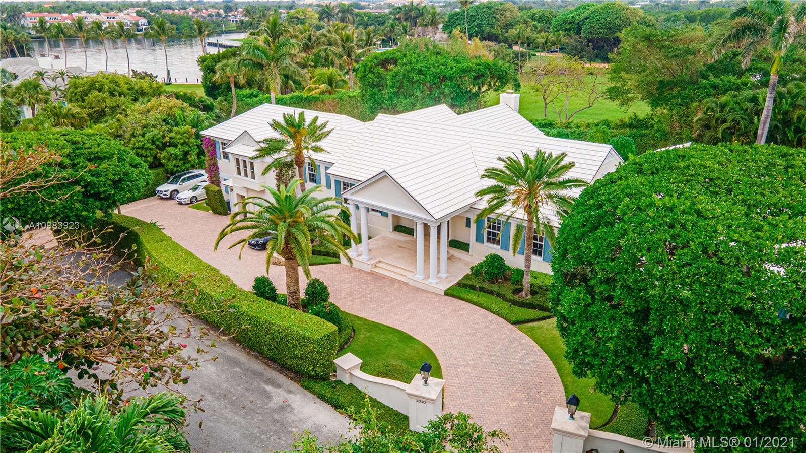 MC LOUTH - Residential