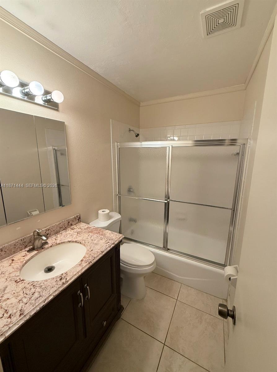 KINGS WAY CONDO APTS 1 IN - Residential