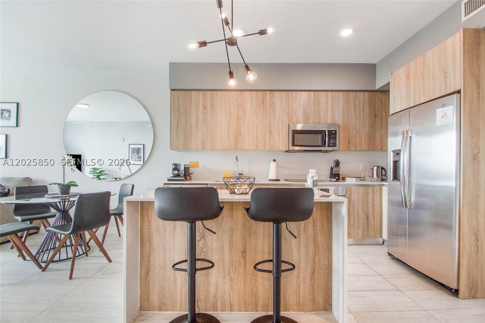 QUADRO CONDO - Residential