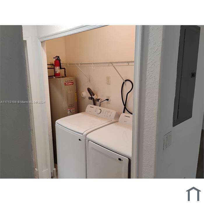 SHOMA TOWNHOMES AT KEYSCO - Residential Lease